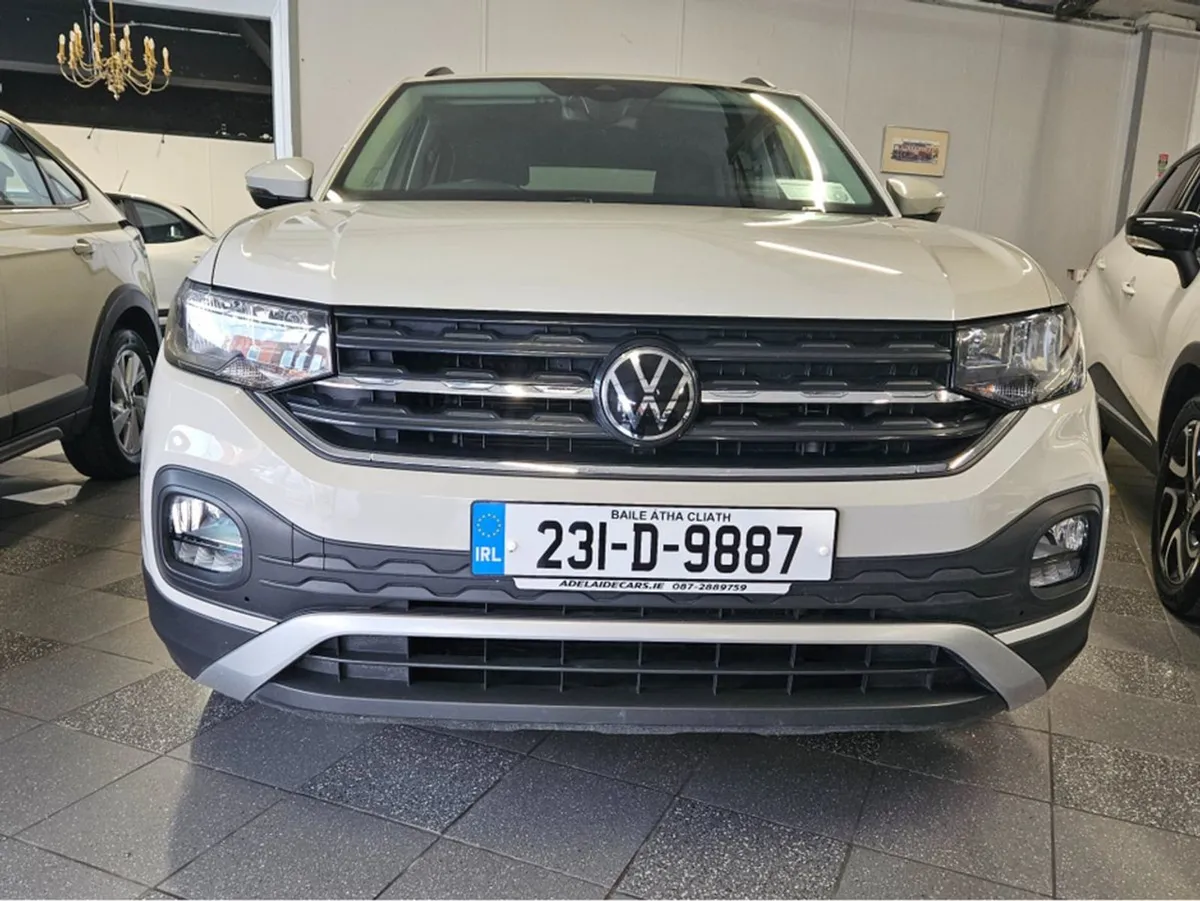 Volkswagen T-Cross Life 1.0 TSI M Manual 5speed 9 - Image 3