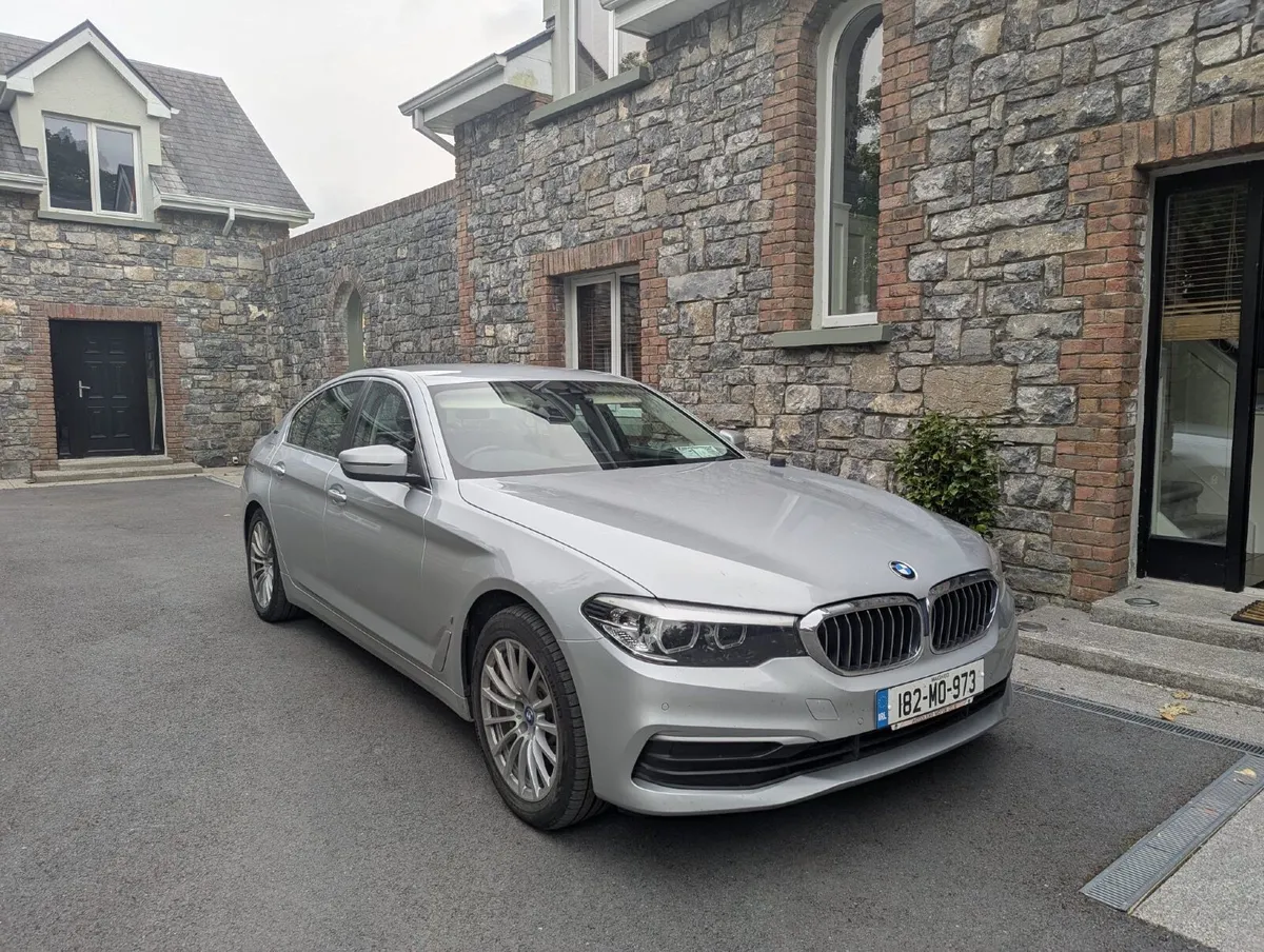 BMW 5-Series 2018 - Image 1