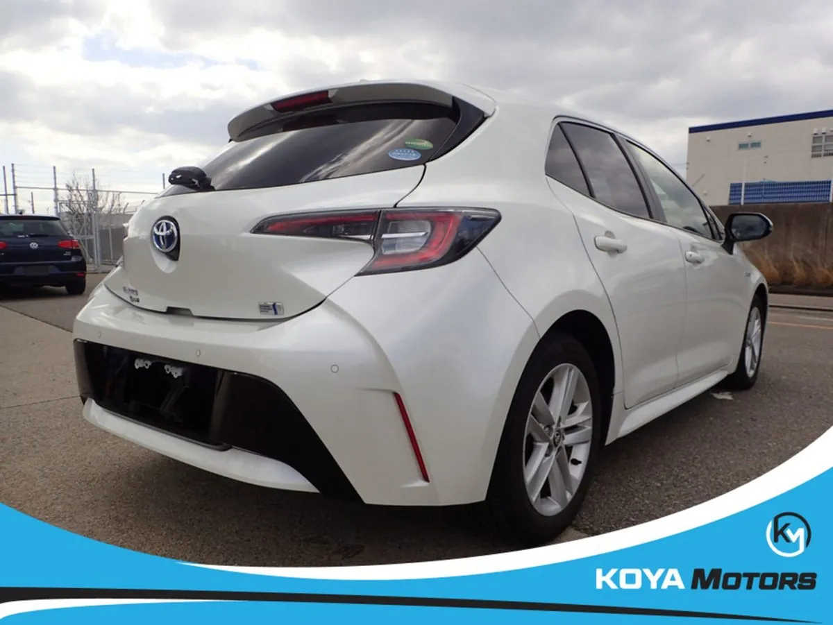Toyota Corolla 1.8 Sport Petrol Hybrid Automatic - Image 3