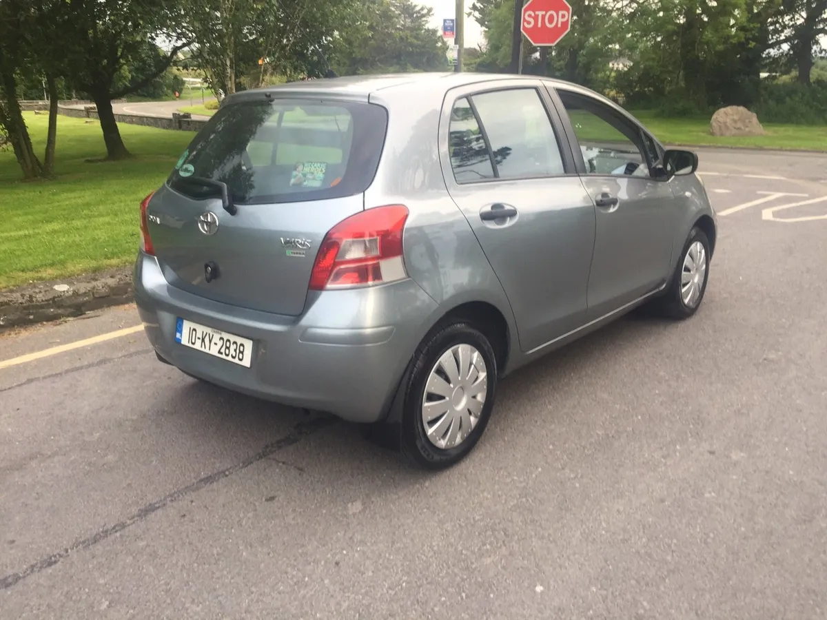 One Lady Owner Low Mileage New Test - Image 3