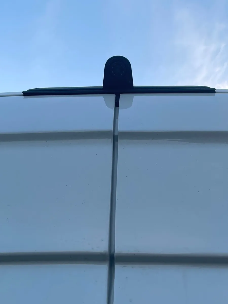 Campervan - Image 2