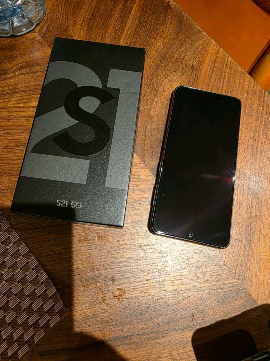 Samsung S21 5G 256GB - Image 1