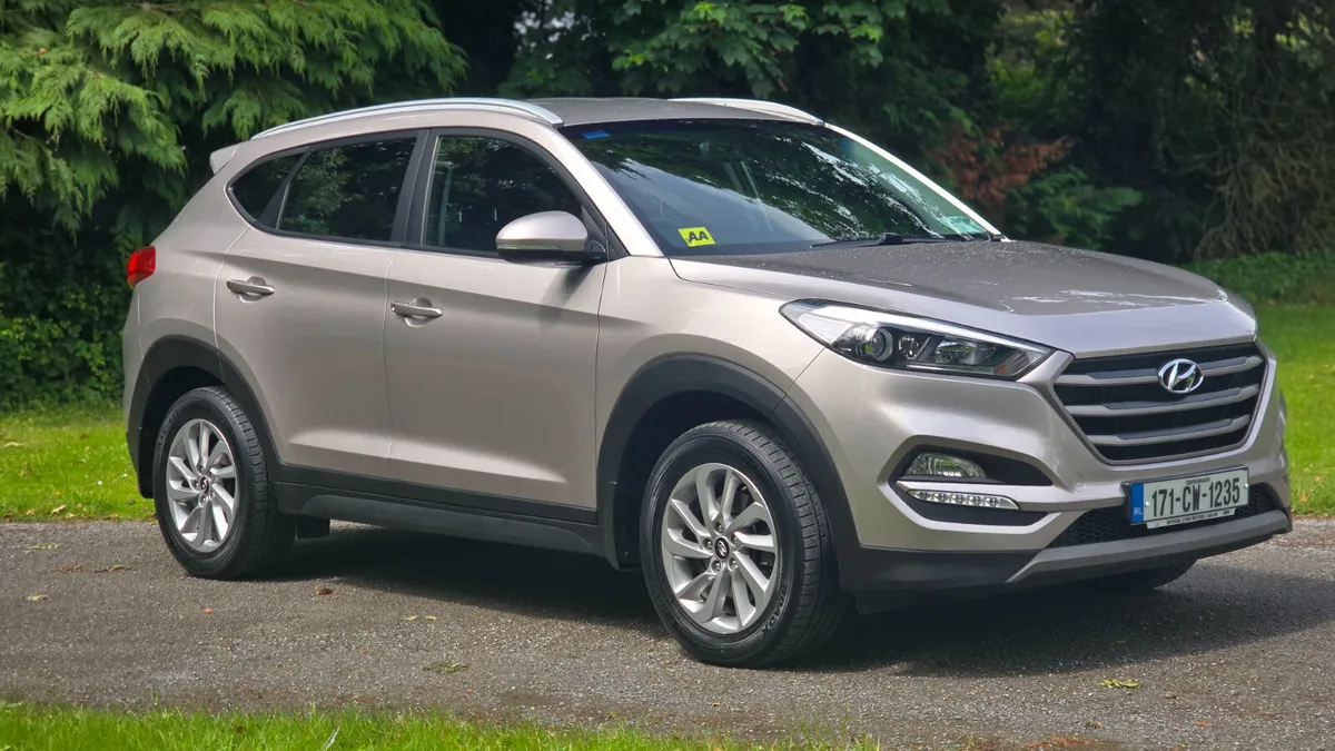 2017 Hyundai Tucson 1.7 CRDI Executive - Image 3