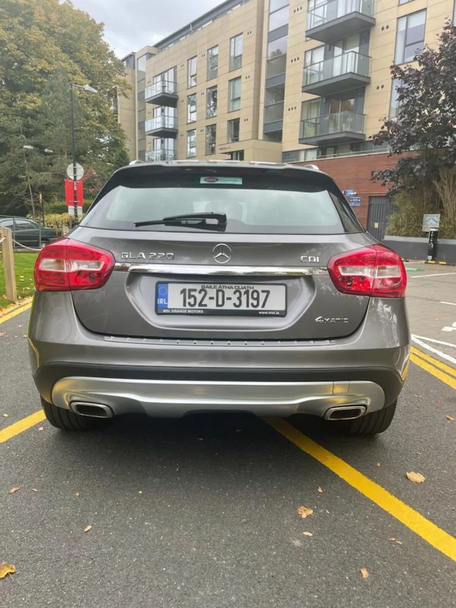 2015 Mercedes-Benz GLA 220 4Matic - Image 2