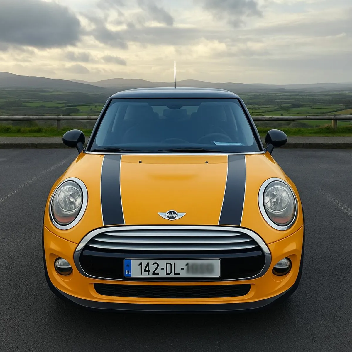 Mini Cooper 2014 - Image 1
