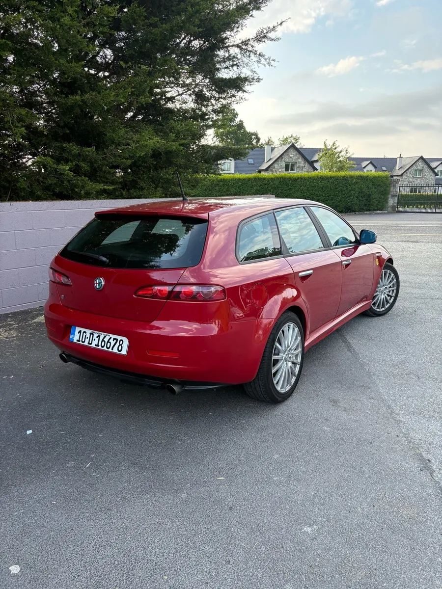 Alpha Romeo 159 TI estate - Image 1
