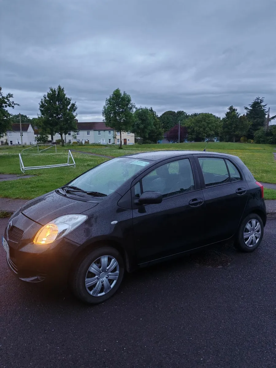 Toyota Yaris 2007 1.0L - Image 3