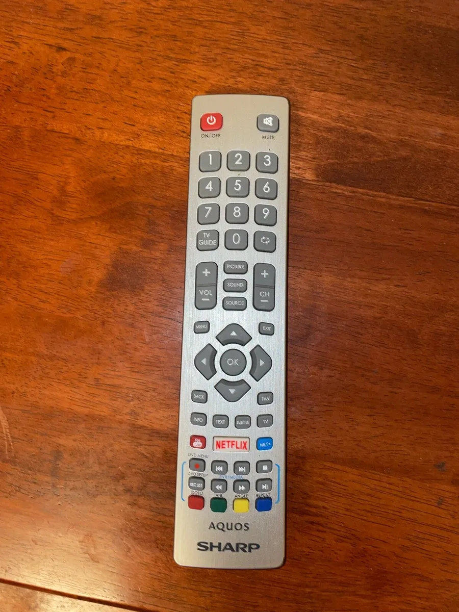 55” Sharp LCD tv - Image 3