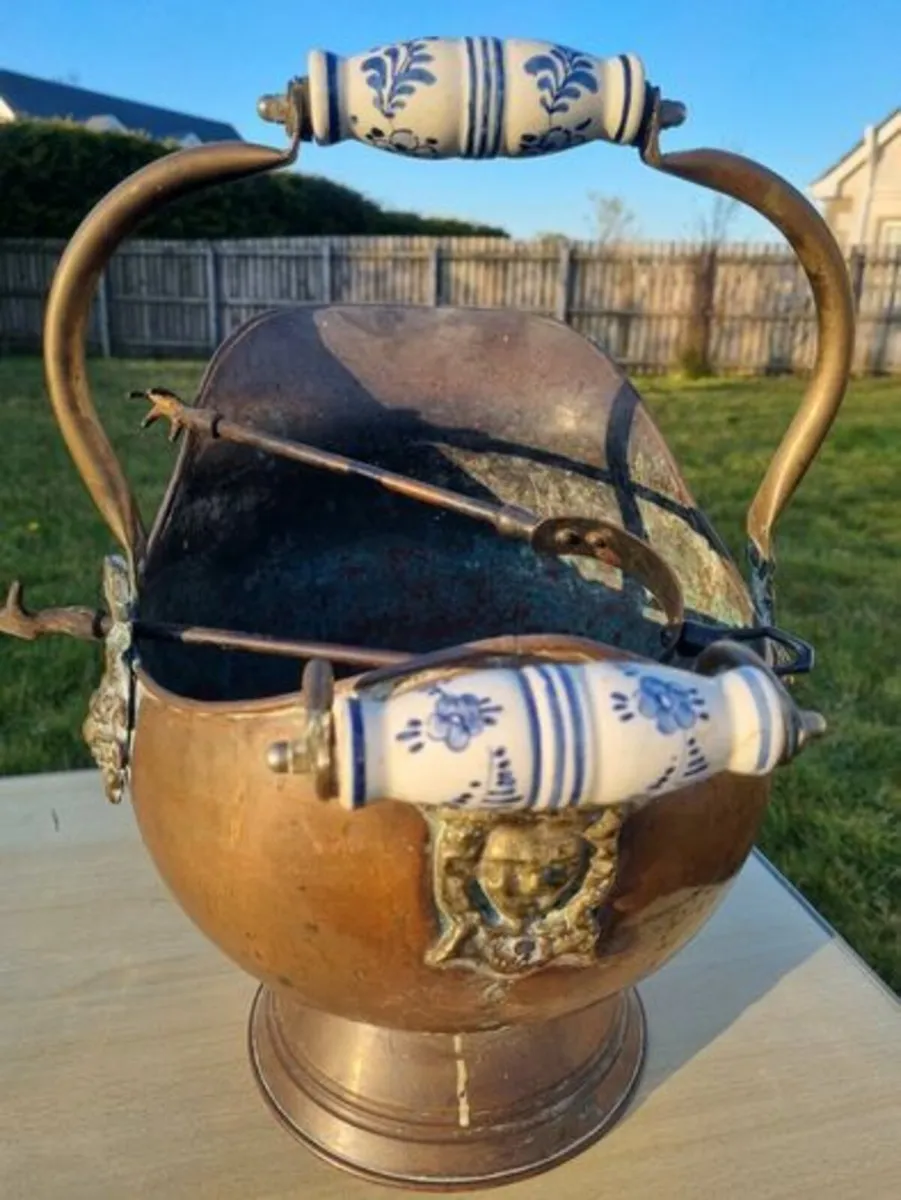 Large Vintage Brass Coal Bucket - Image 2