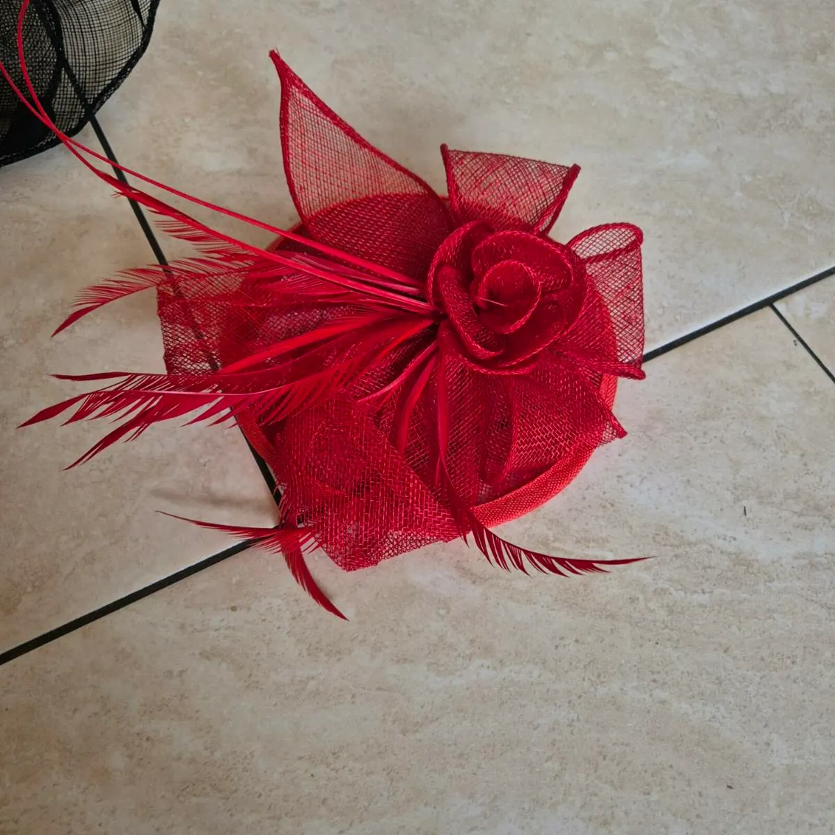 Fascinator - Image 1