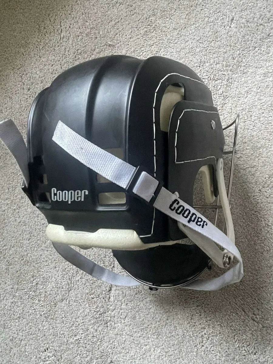 Cooper hurling helmet - Image 4