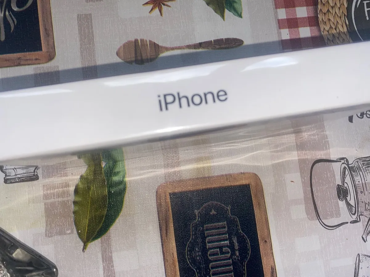 iPhone 16 pro max black - Image 3