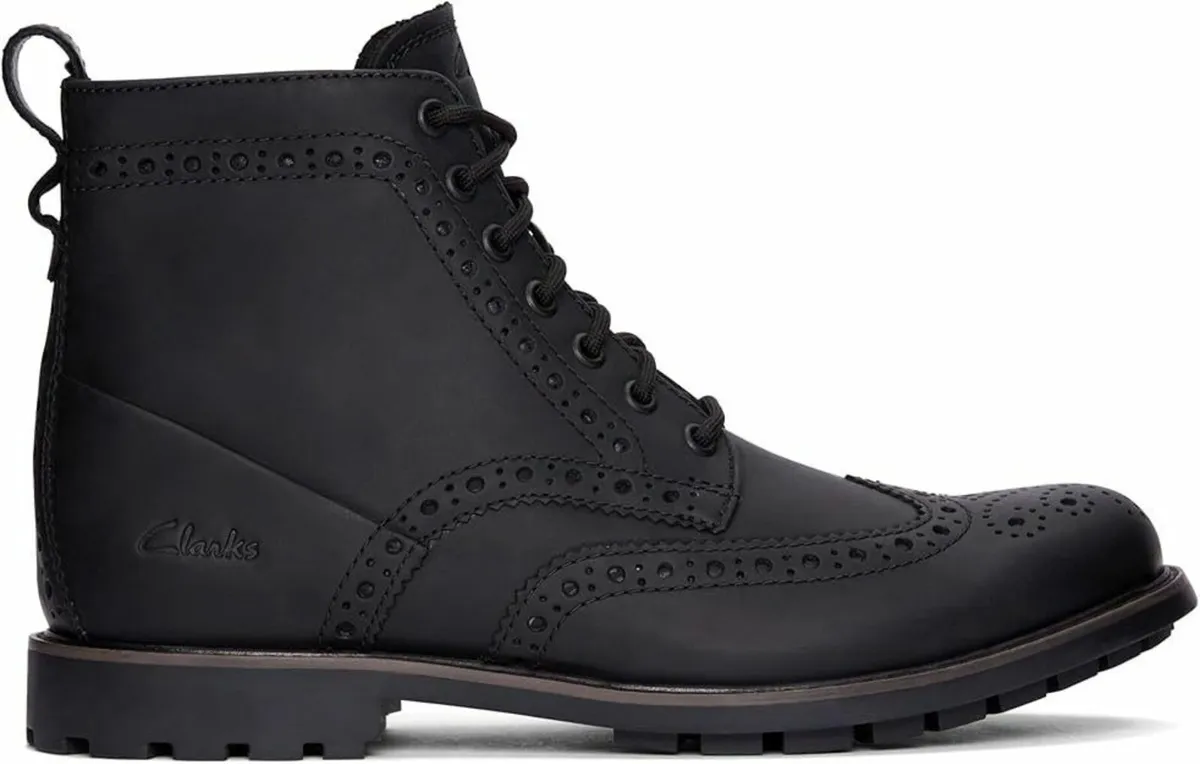 Clarks Mens Westcombe Limit Matte Leather Boots - Image 1