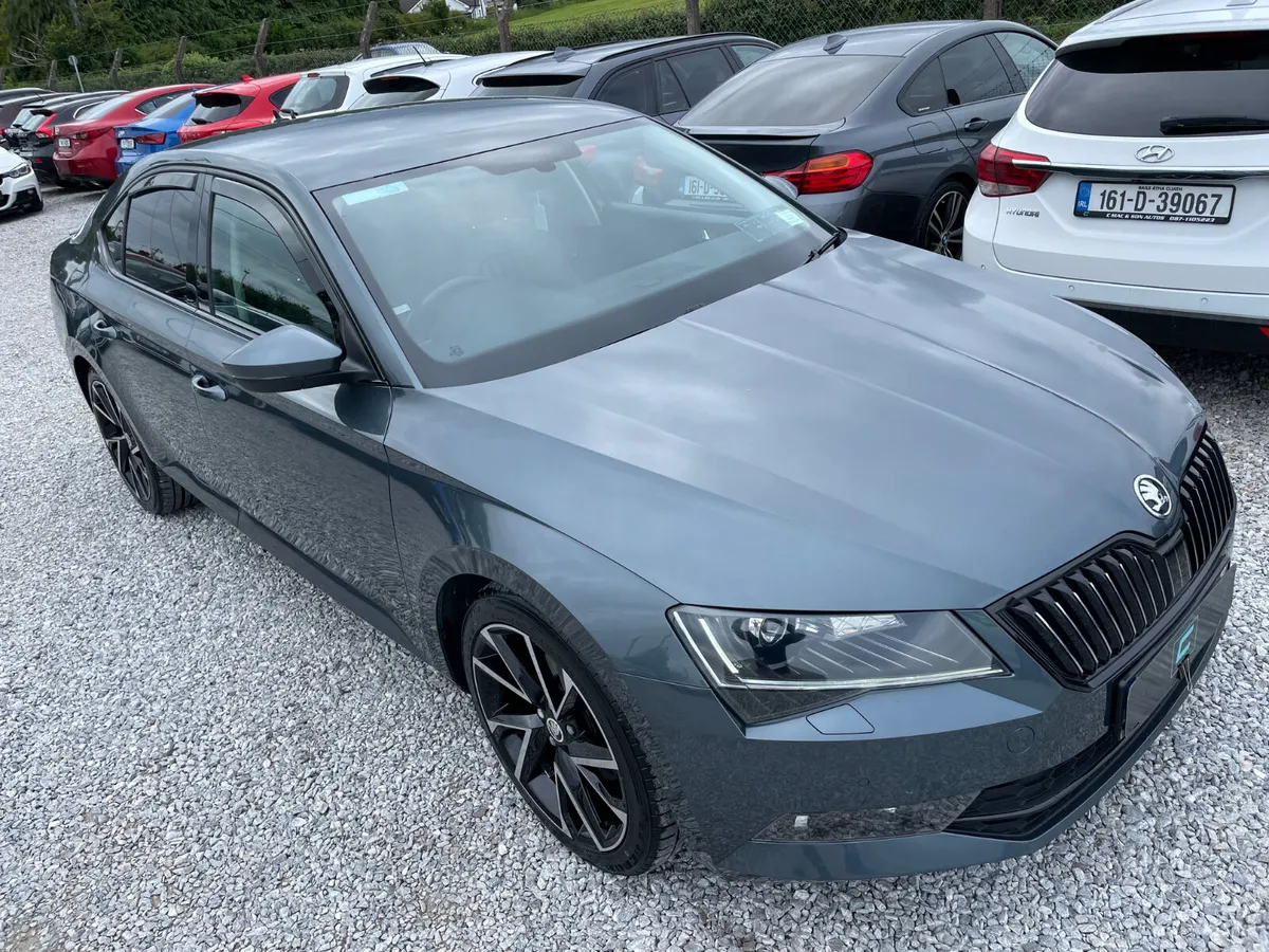 Skoda Superb Sport - Image 3