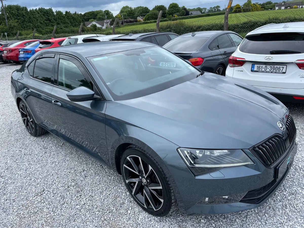 Skoda Superb Sport - Image 2