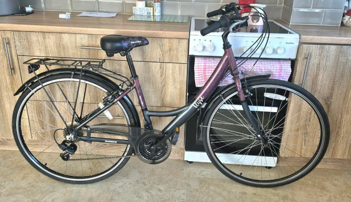 Lightweight adult bike Apollo Hybrid  Step through - Image 1