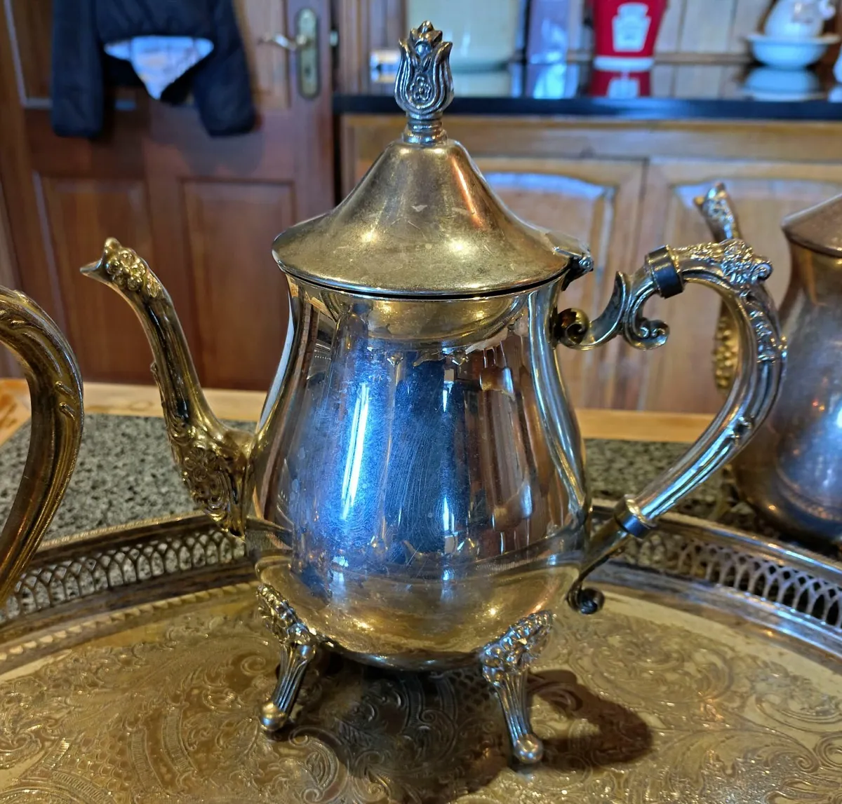 TEA/COFFEE/SUGAR/MILK POTS, SOME SILVER PLATED. - Image 4