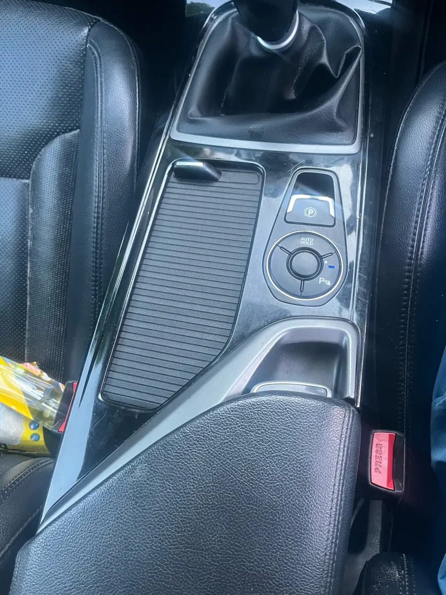 I40 top spec - Image 4