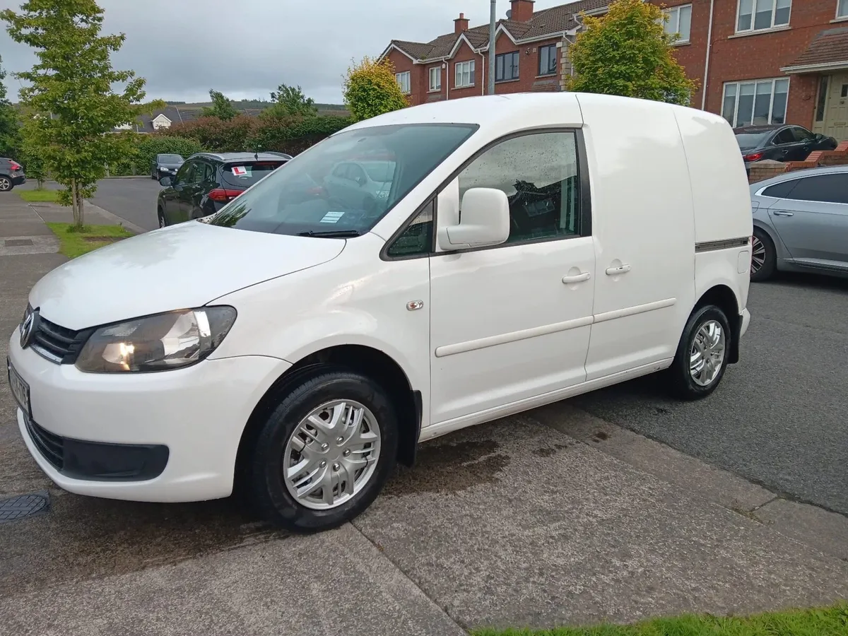 Volkswagen Caddy 2014 NEW CVRT - Image 1