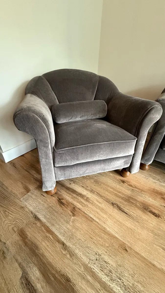 3+1+1 Grey sofa bundle - Image 2