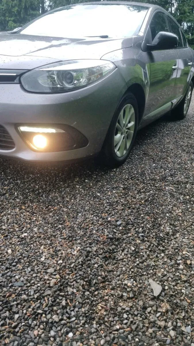 151 Renault Fluence Limited 1.5 Diesel Taxed - Image 4