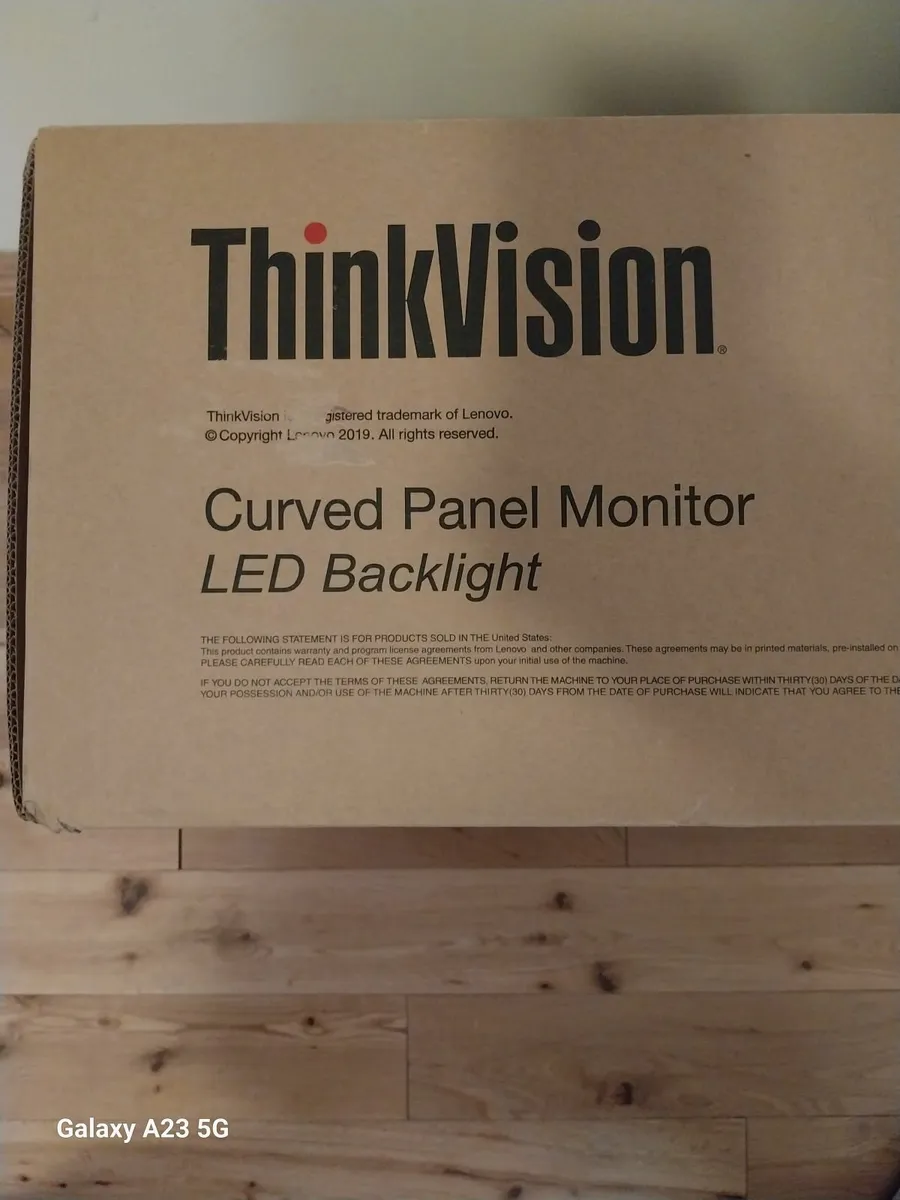 Curved Monitor - Image 3