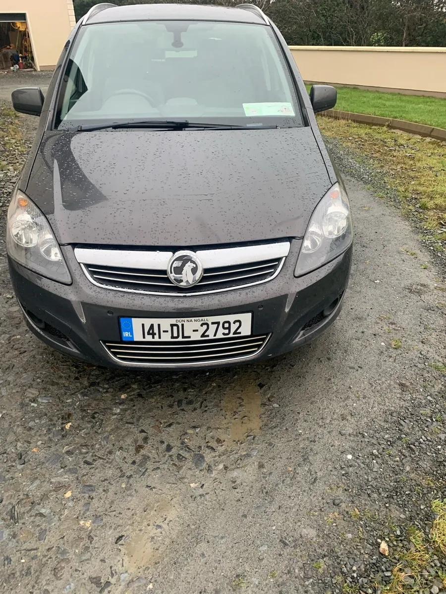 Car - Image 3