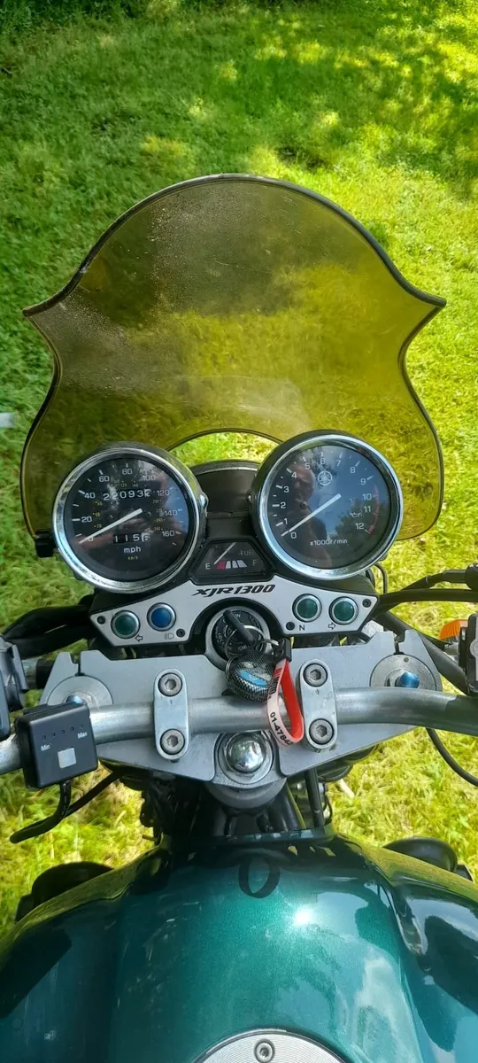 Yamaha xjr 1300 - Image 2