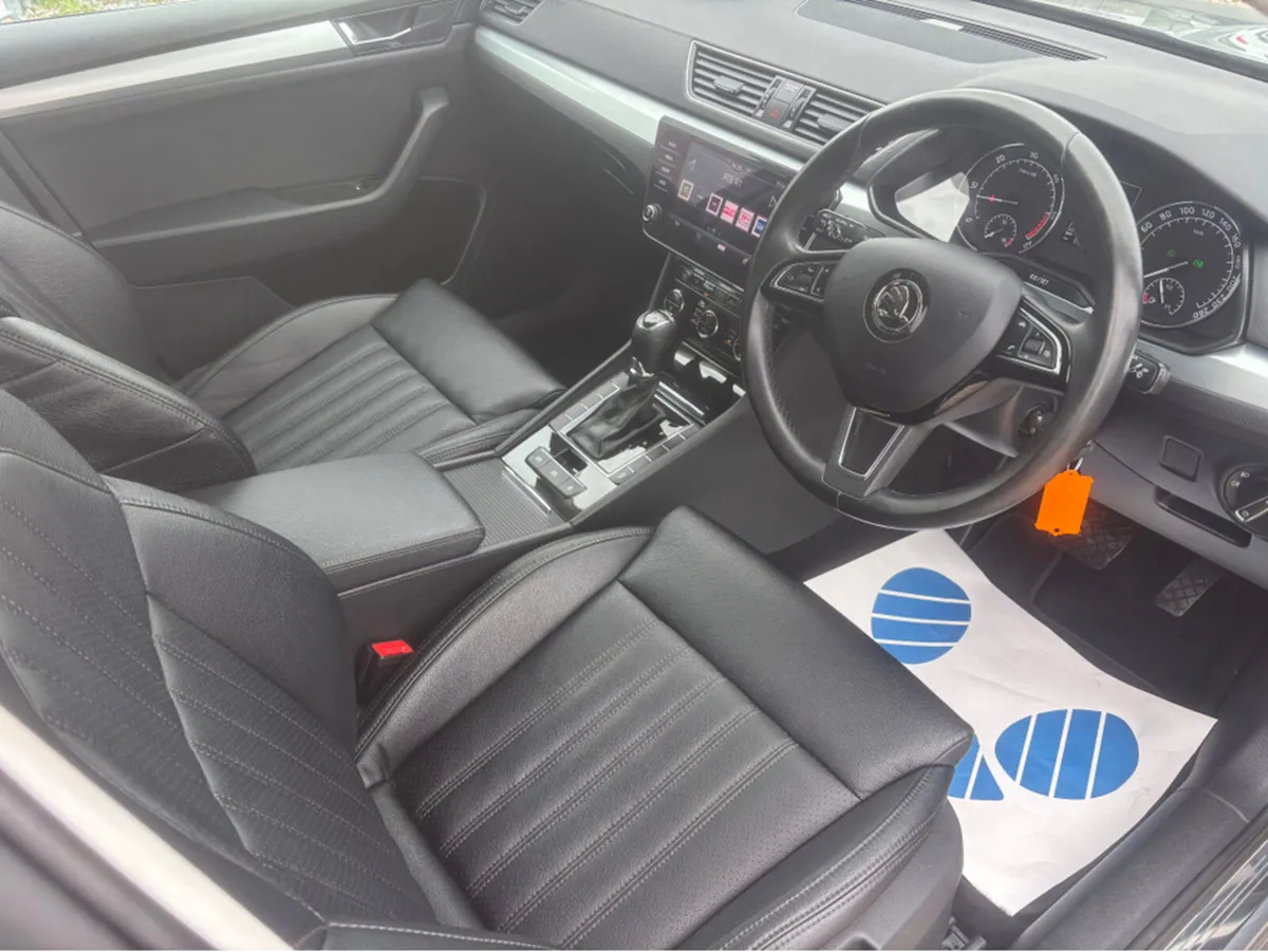 Skoda Superb AMBITION 1.6 TDI 120BHP DSG 4 4DR - Image 2