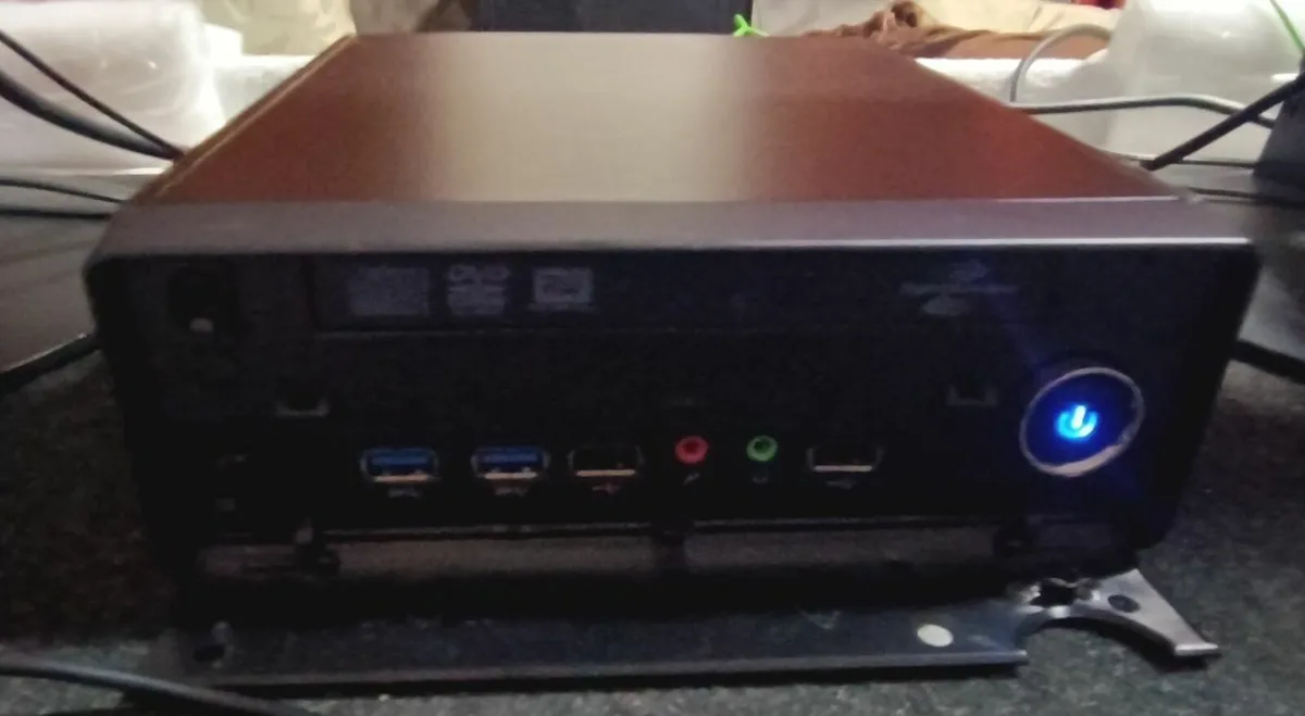 Full SET mini PC i7 + Dual Monitors + Speakers - Image 3