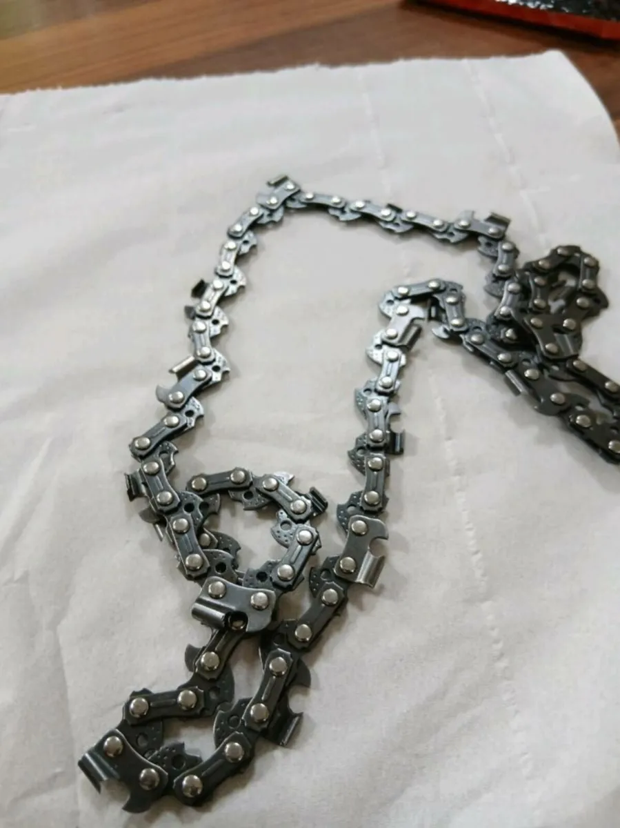 2 New Chainsaw chain 12" - Image 2