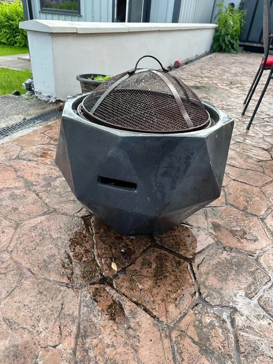Patio heater - Image 1