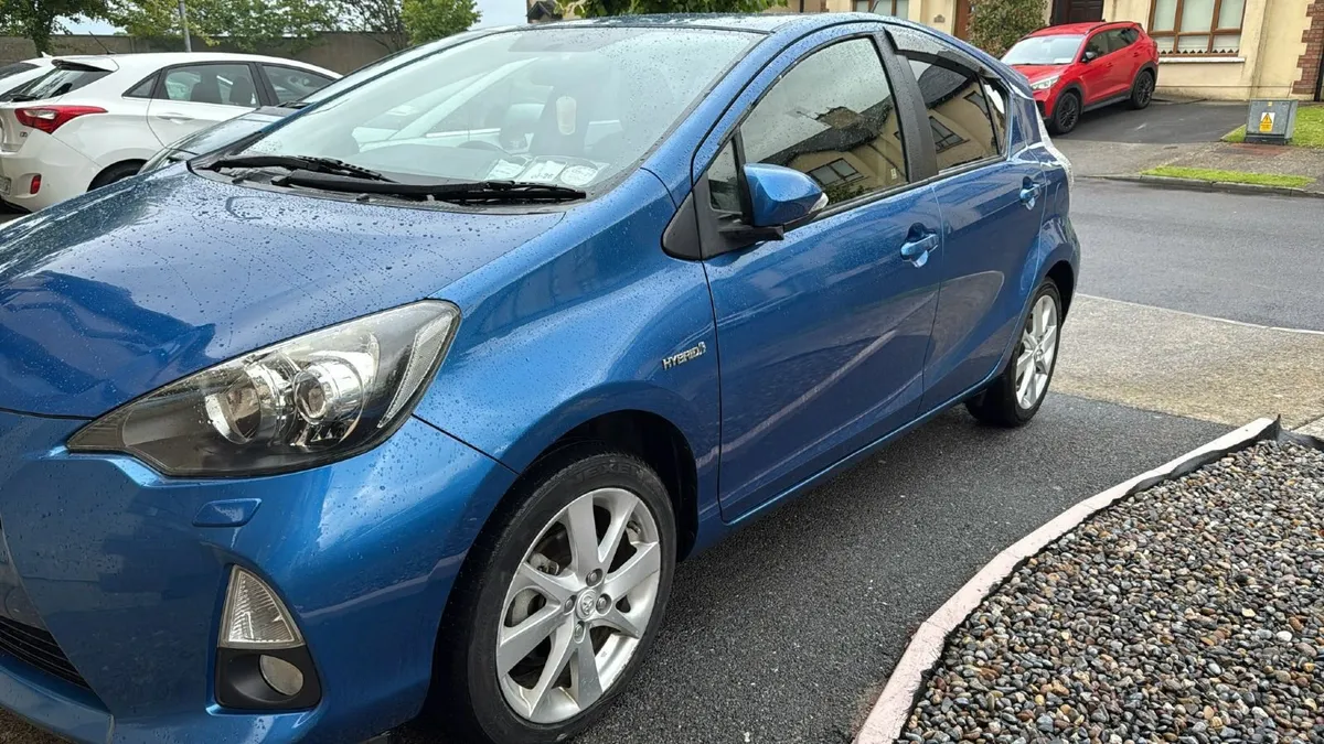 Toyota Aqua 2014 - Image 1
