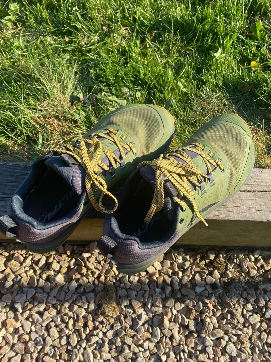 Altra Running Lone Peak 9 Waterproof Low - Image 2