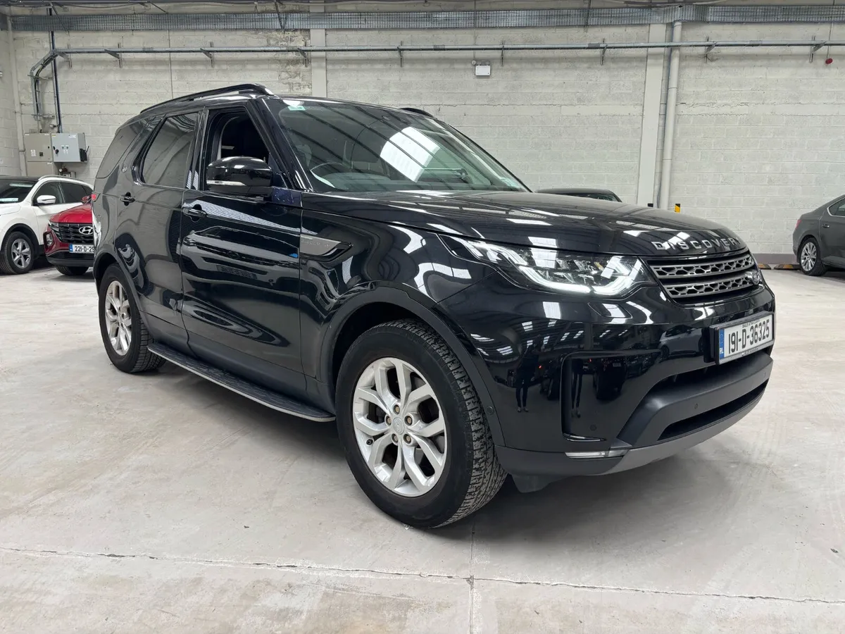 Land Rover Discovery 2019 7 seater