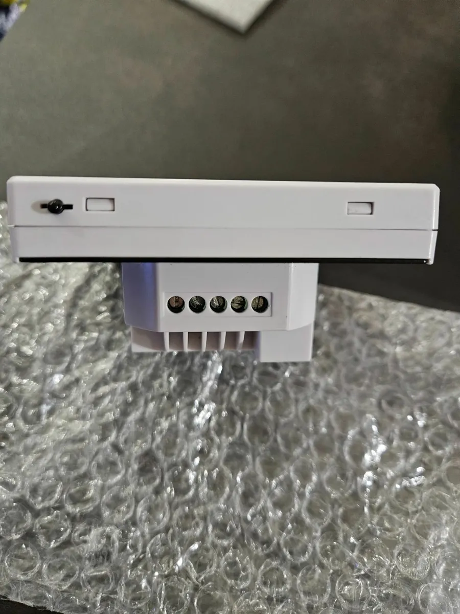 Gas thermostat - Image 1