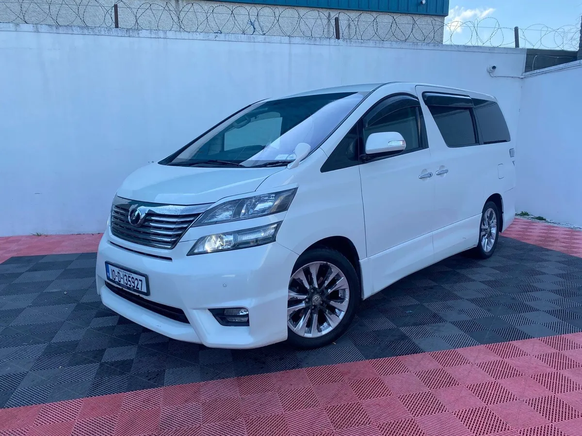 Toyota Alphard Vellfire 2010 - Image 2