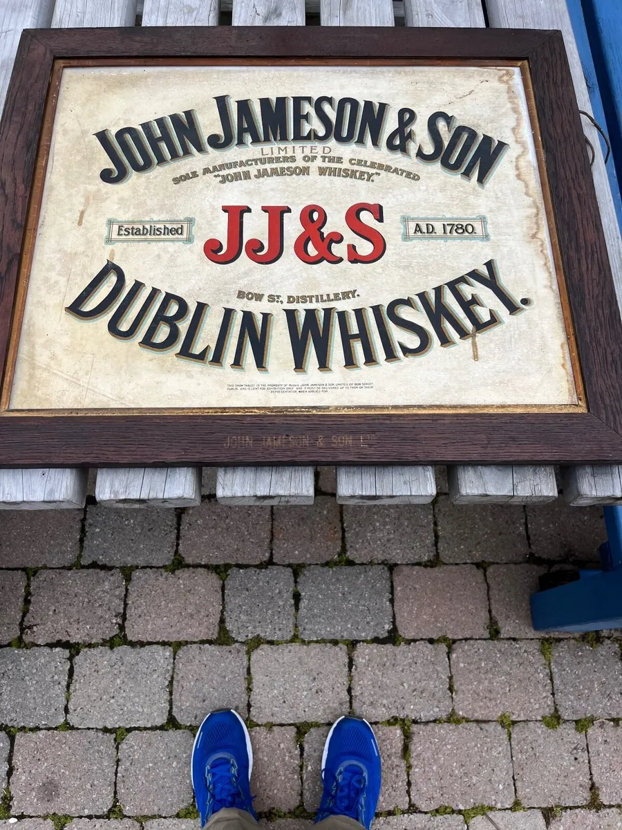 Jameson whiskey dign - Image 1