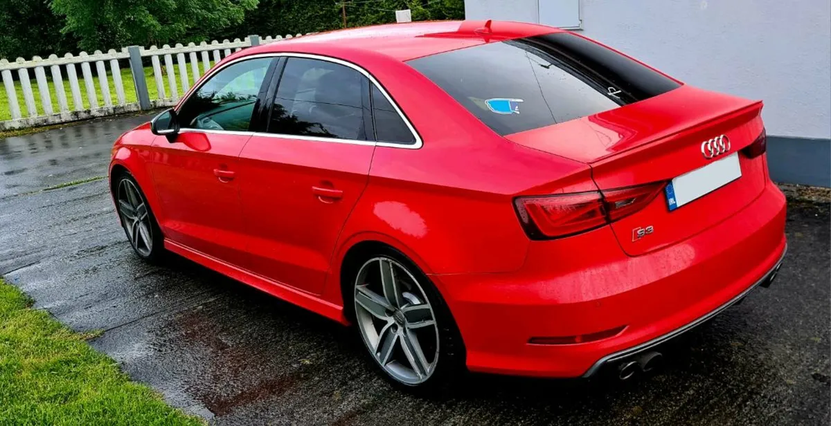 Audi S3 quattro Saloon - Image 4
