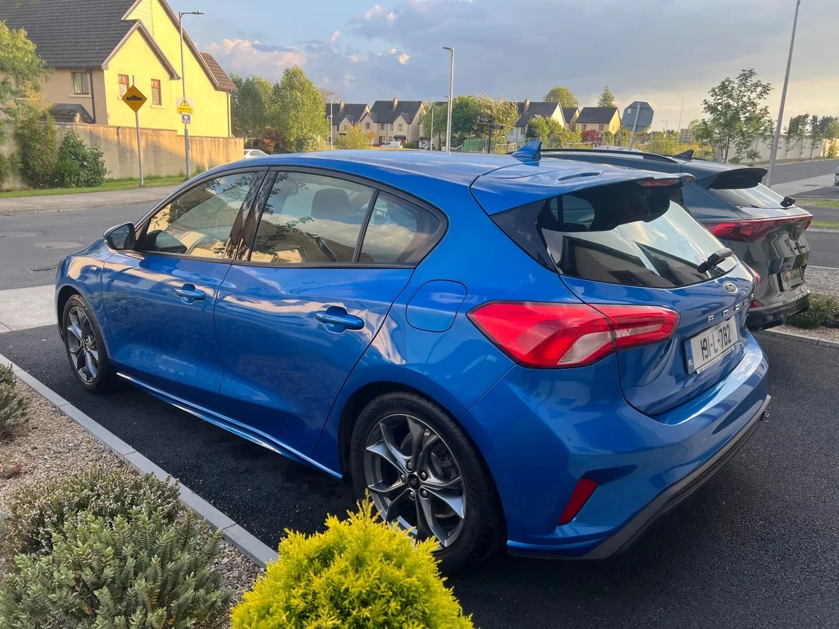 Ford Focus 2019 - Image 4
