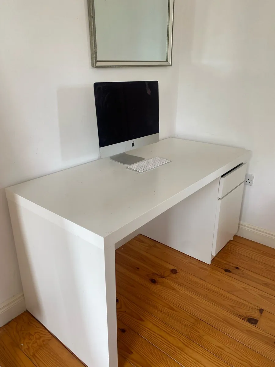 Desk - Image 1