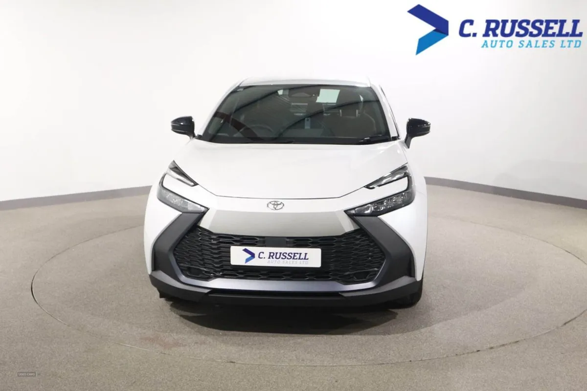 Toyota C-HR Hatchback - Image 2