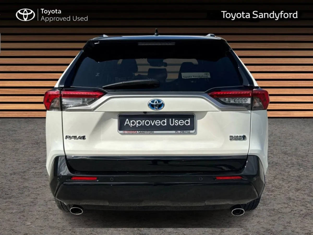 Toyota Rav4 4WD Plug-in Hybrid Sport // 4WD // Fu - Image 4
