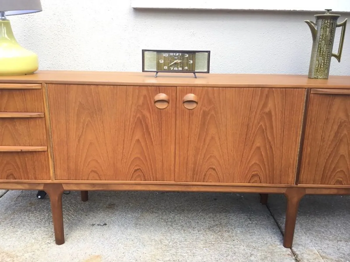 Mid Century Vintage Retro McIntosh Sideboard - Image 4