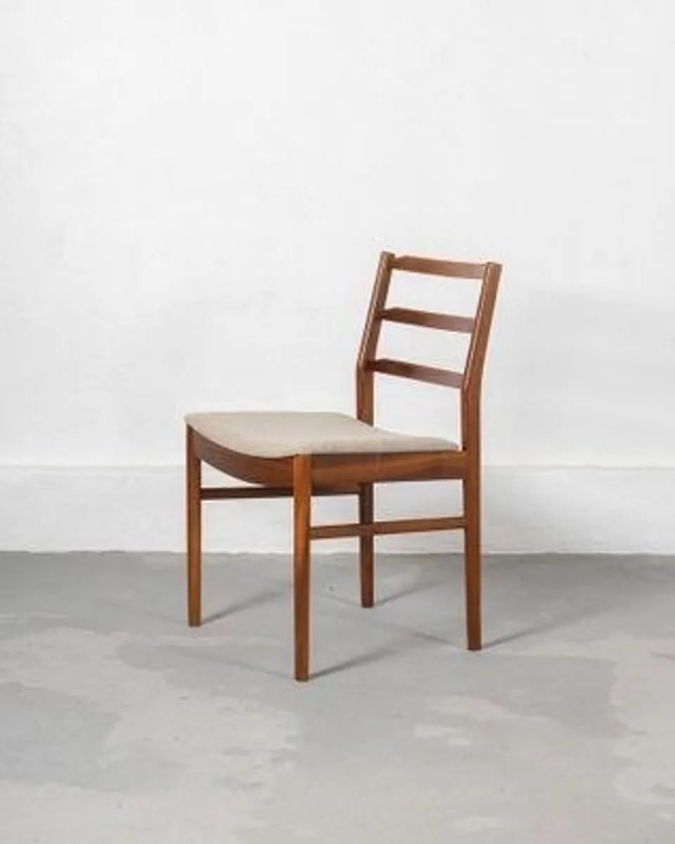 6 Vintage McIntosh dining chairs - Image 2