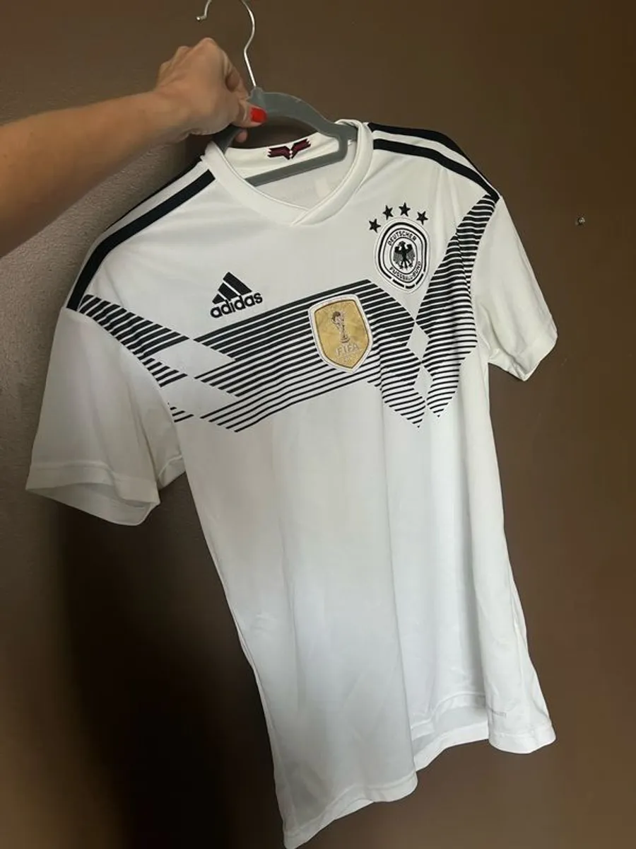 Germany Home Jersey 2018 | FIFA World Champions Patch | Size s | Adidas Climalite - Image 3
