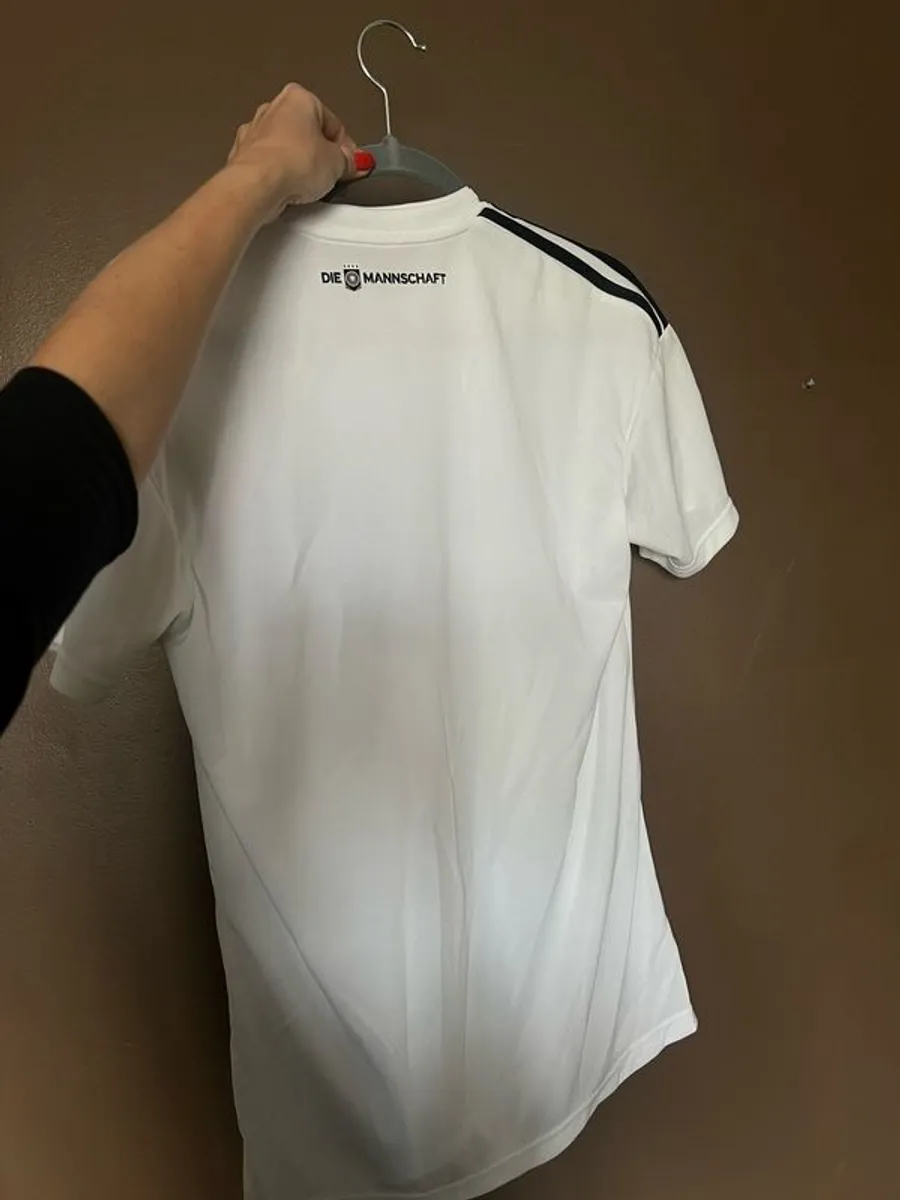 Germany Home Jersey 2018 | FIFA World Champions Patch | Size s | Adidas Climalite - Image 4