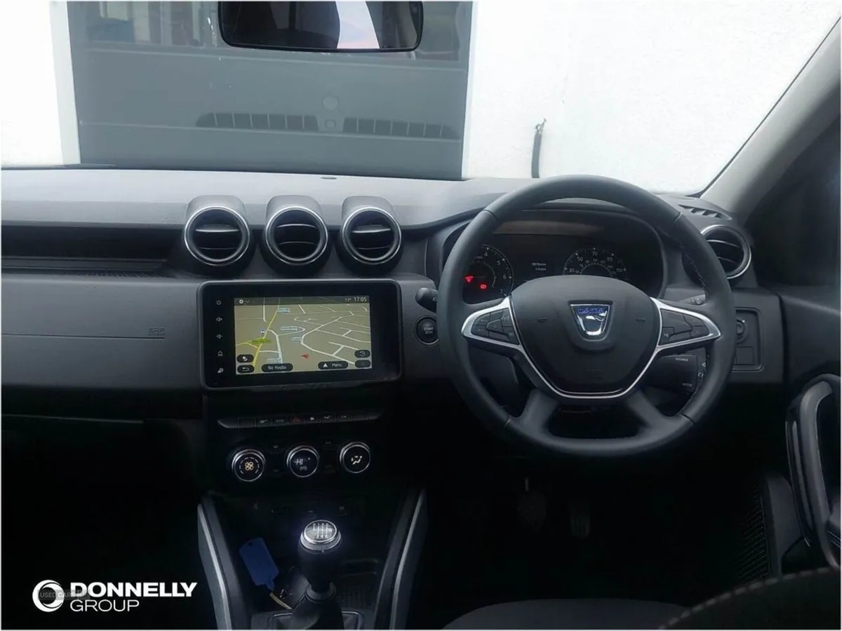 Dacia Duster 1.3 TCe 130 Prestige 5dr - Image 4