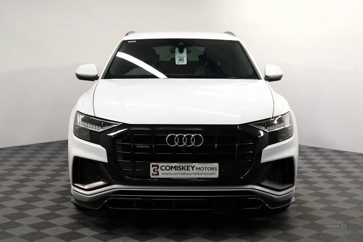 Audi Q8 TDI V6 S Line - Image 2