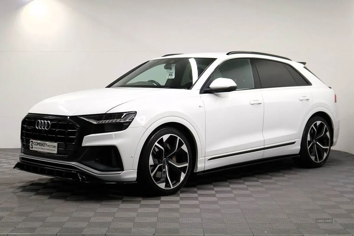 Audi Q8 TDI V6 S Line - Image 3
